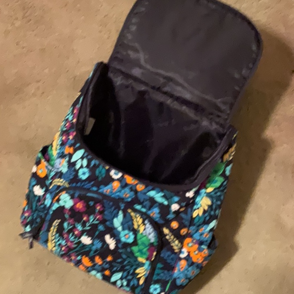 Vera Bradley Backpack - Picture 3 of 4